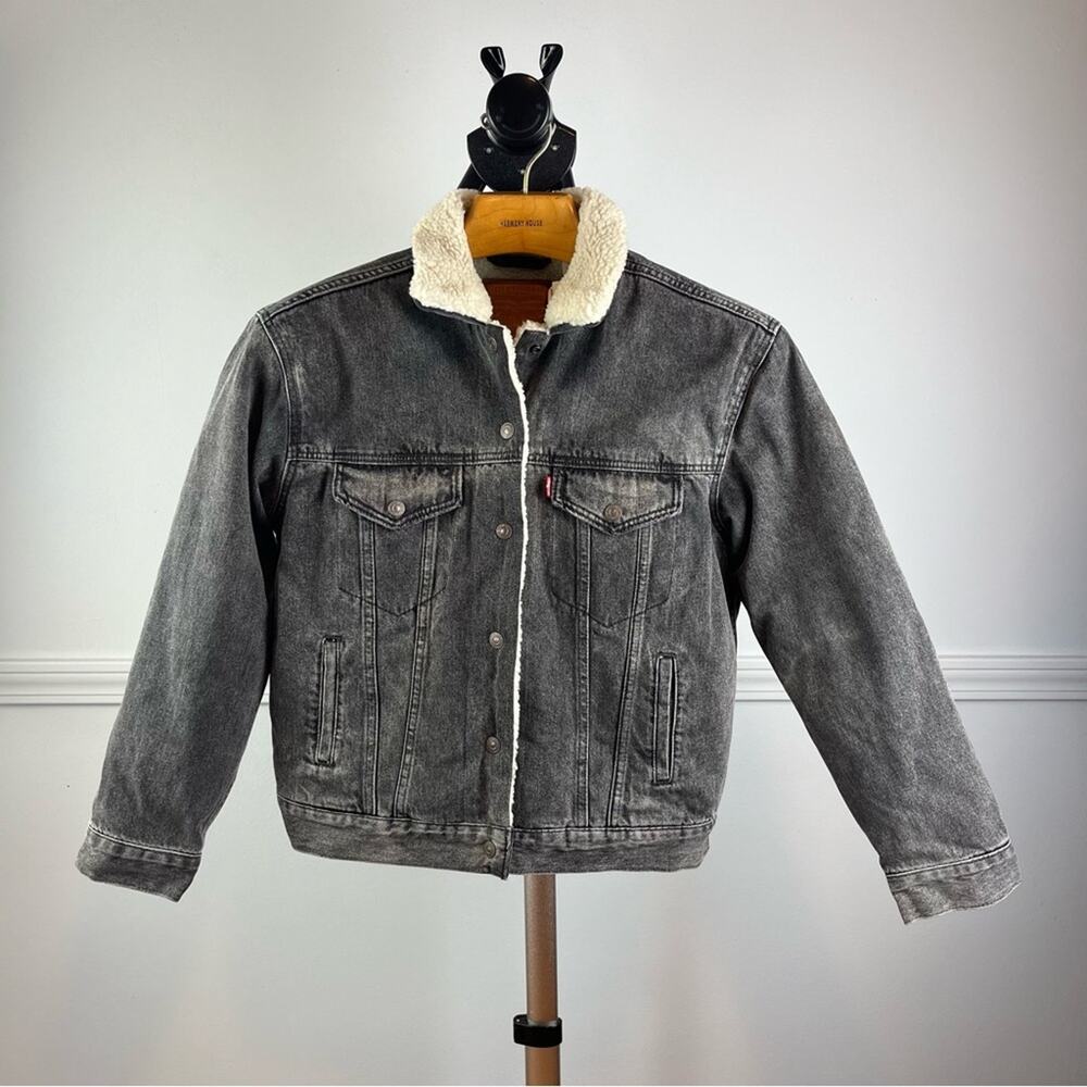Levi's Women's Jean Jacket Ex-Boyfriend Trucker Jacket Sherpa Size M Denim